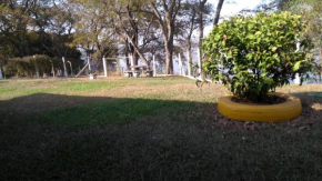 Rancho Refúgio beira rio parana